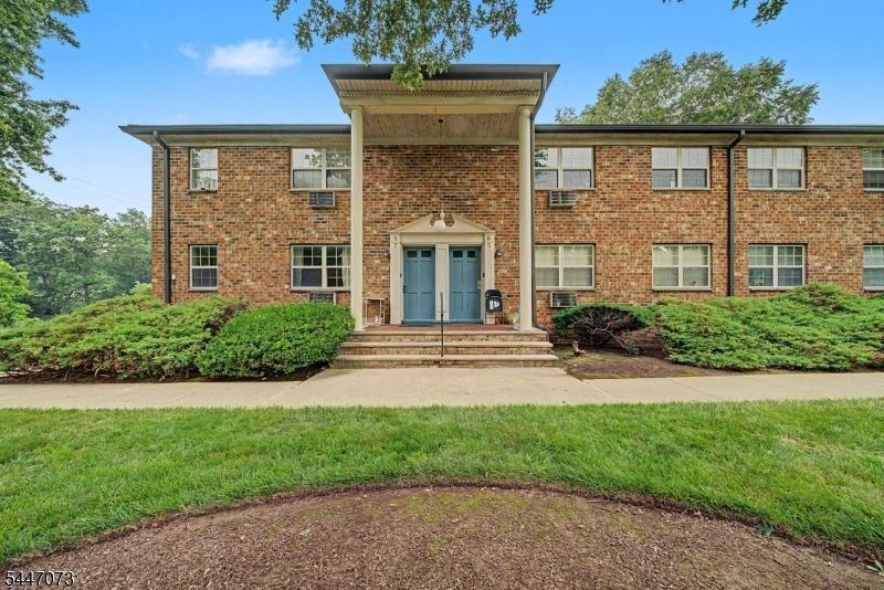 19 Savage Rd A7, Denville, NJ 07834 Main Photo