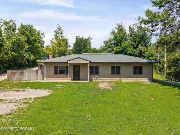 20400 N MT PLEASANT ROAD, Hartsburg, MO 65039