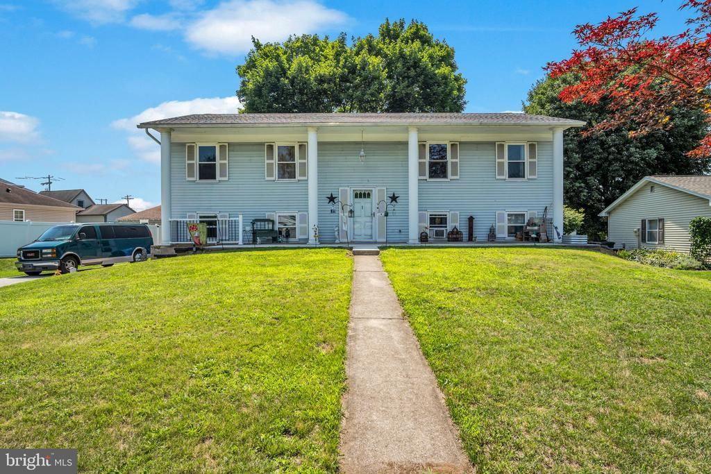 5 IMPALA DRIVE, DILLSBURG, PA 17019