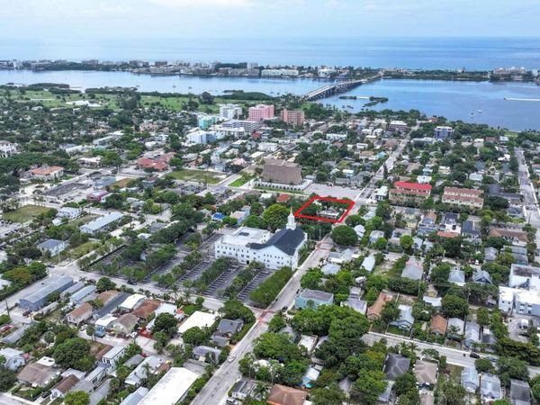 131 S FEDERAL Highway, Lake Worth Beach, FL 33460