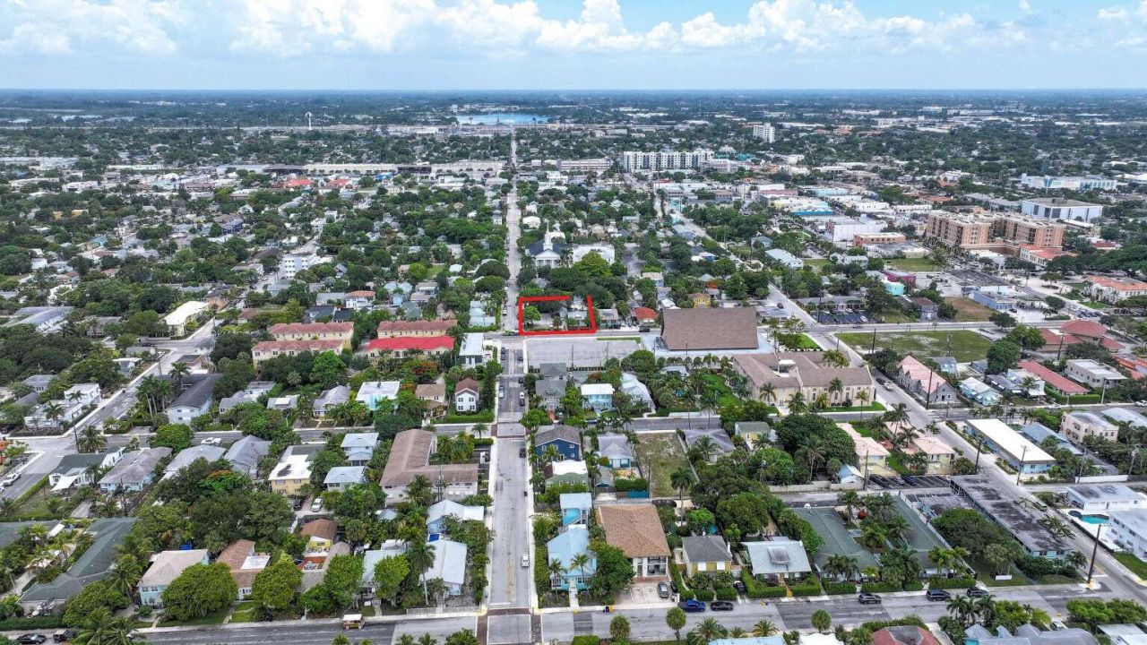 131 S Federal Highway, Lake Worth Beach, FL 33460 Photo