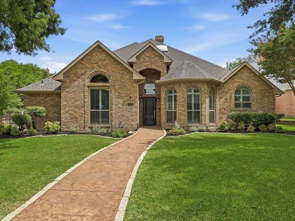 4829 Saint James Court, Mesquite, TX 75150