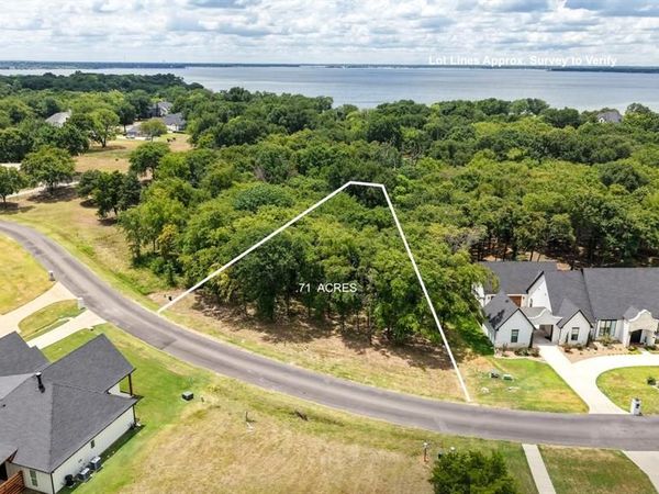 309 Cedar Creek Landing Lane, Mabank, TX 75143