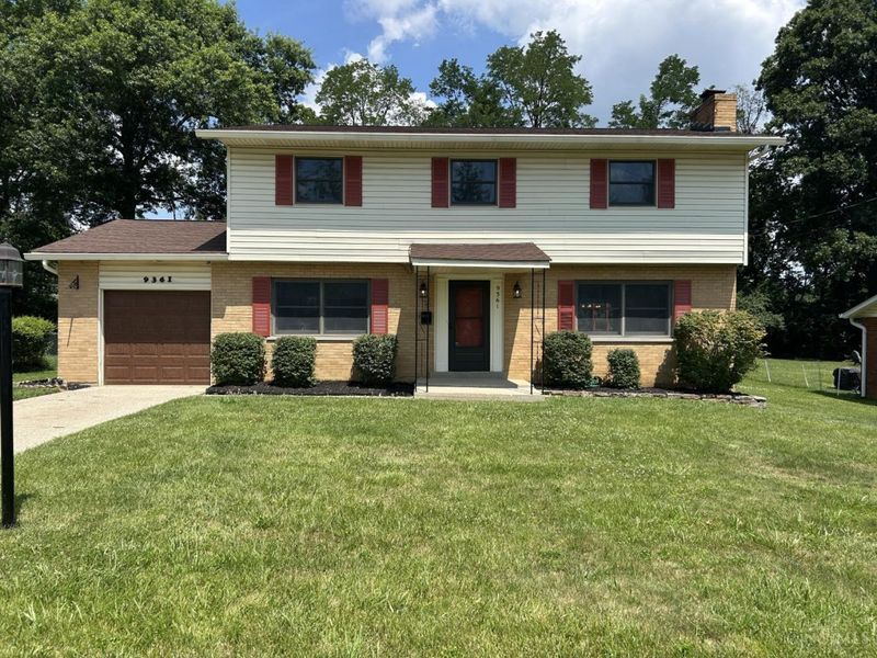 9361 Ranchill Drive, Cincinnati, OH 45231 Photo 1