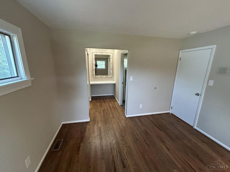 9361 Ranchill Drive, Cincinnati, OH 45231 Photo 11
