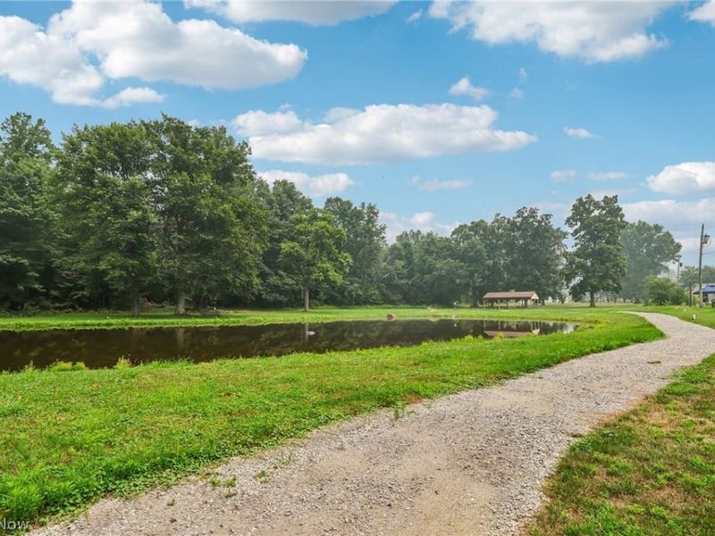 18592 Edwards Road, Unit 220, Doylestown, OH 44230 Photo 30