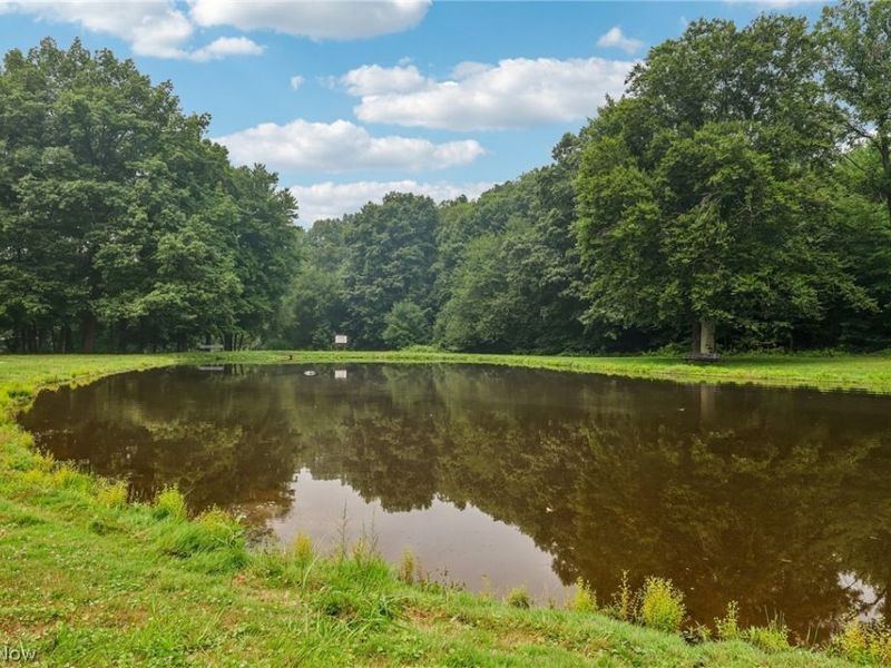 18592 Edwards Road, Unit 220, Doylestown, OH 44230 Photo 32