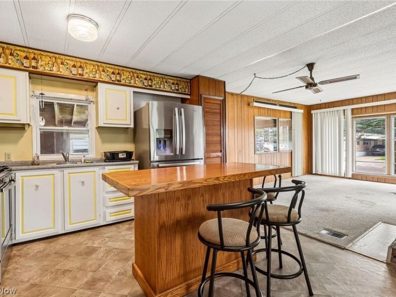 18592 Edwards Road, Unit 220, Doylestown, OH 44230 Photo 6