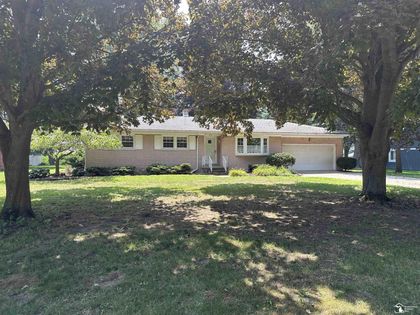 53 Calvin Street Monroe, MI 48162