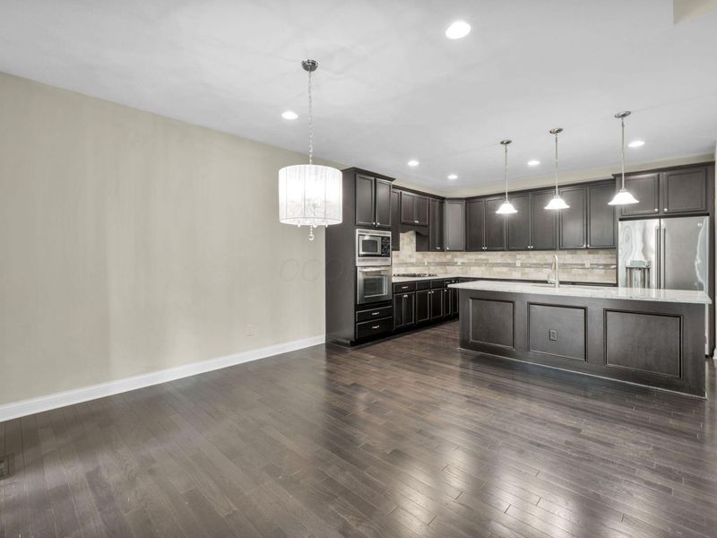 394 Woodgate Lane, Westerville, OH 43082 Photo 14