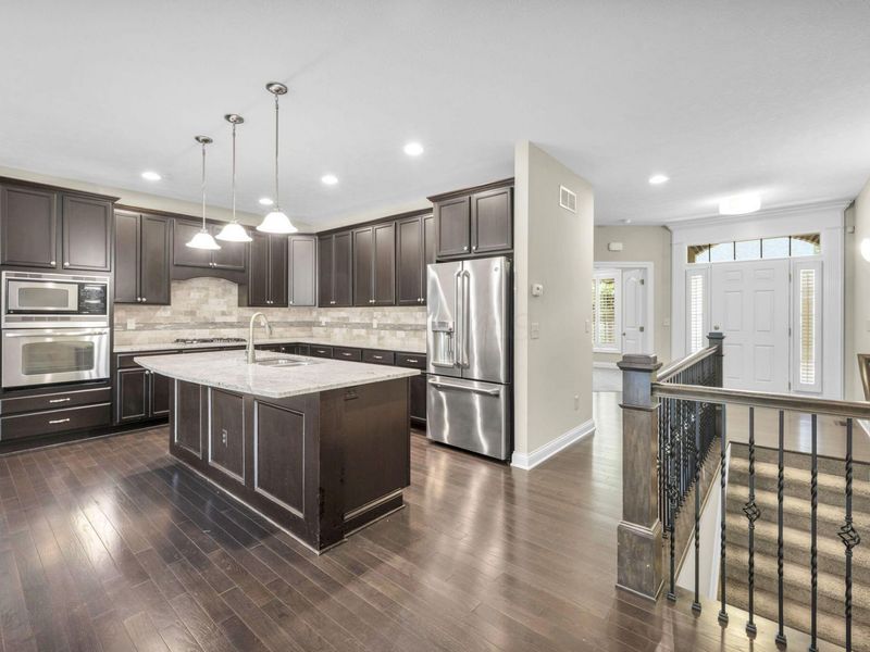 394 Woodgate Lane, Westerville, OH 43082 Photo 17
