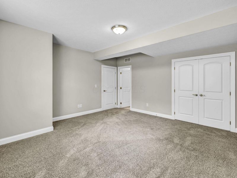 394 Woodgate Lane, Westerville, OH 43082 Photo 20