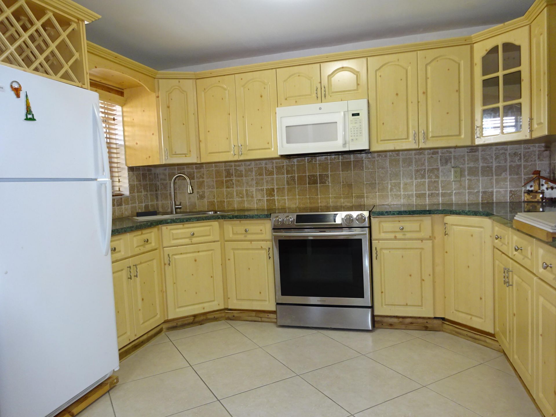 605 S State Road 7, Unit 2D, Margate, FL 33068 Photo