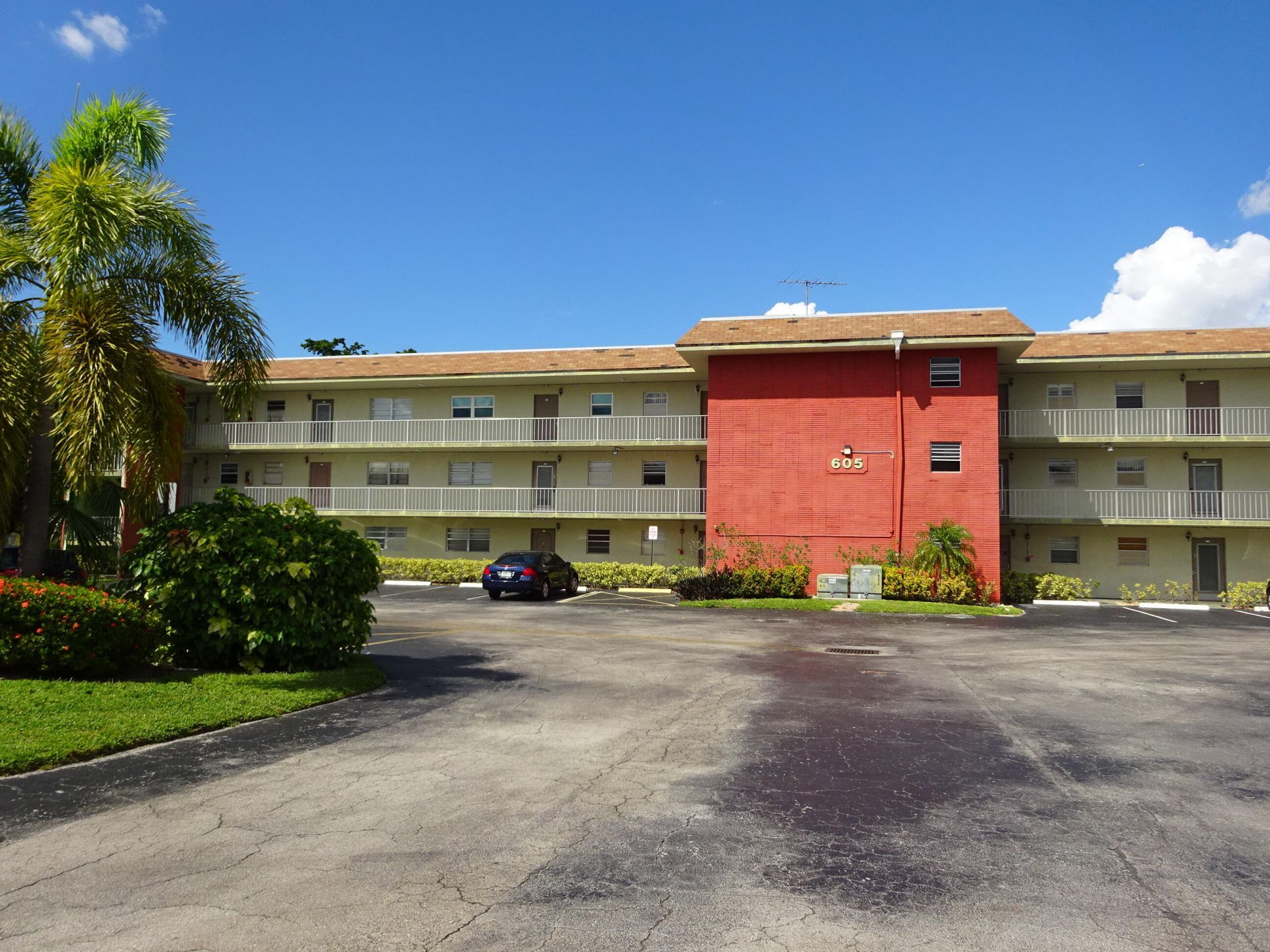 605 S State Road 7, Unit 2D, Margate, FL 33068 Photo