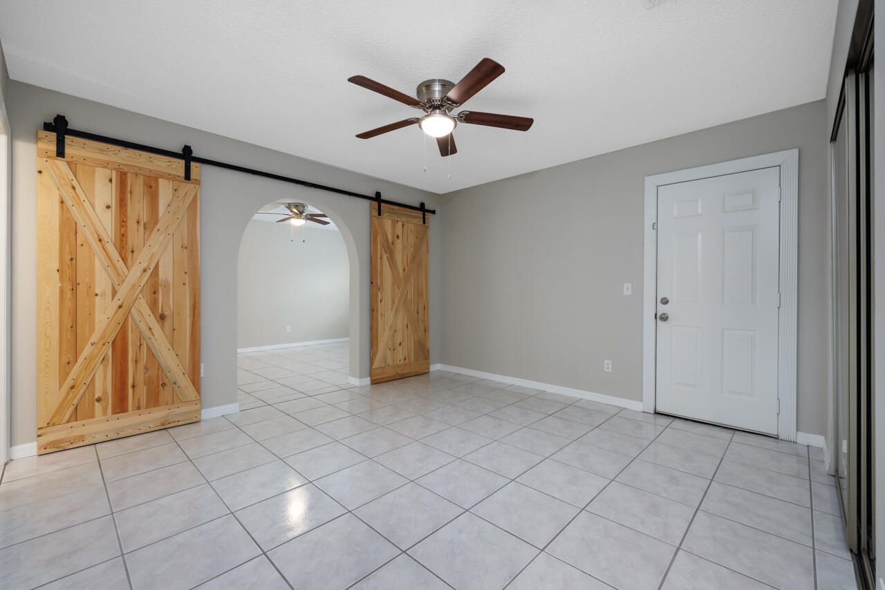 2502 SE University Terrace, Port Saint Lucie, FL 34952 Photo