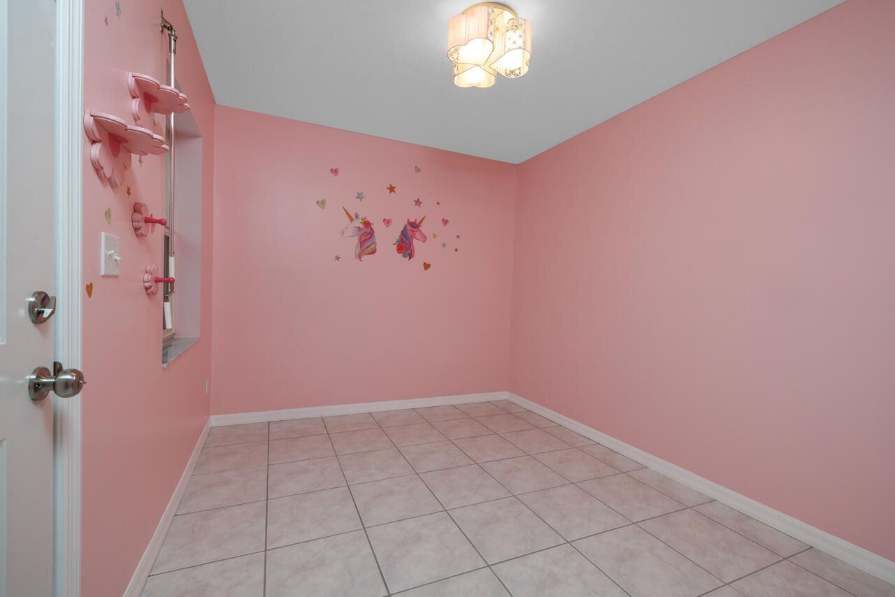 2502 SE University Terrace, Port Saint Lucie, FL 34952 Photo