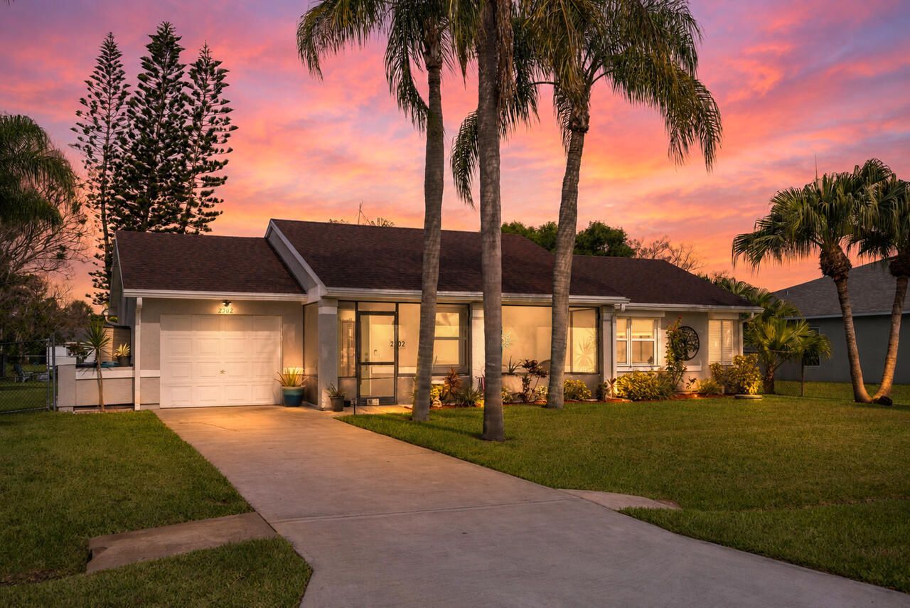 2502 SE University Terrace, Port Saint Lucie, FL 34952 Photo