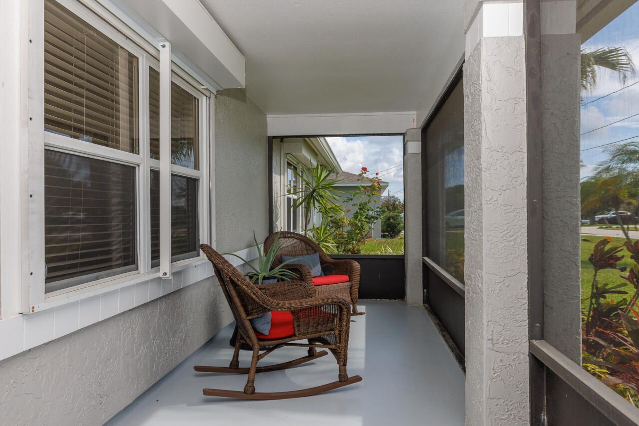 2502 SE University Terrace, Port Saint Lucie, FL 34952 Photo
