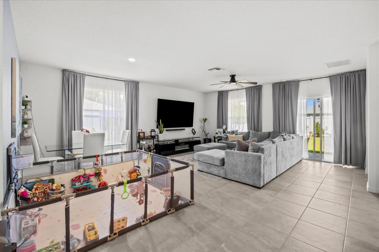 837 SW California Boulevard, Port Saint Lucie, FL 34953 Photo
