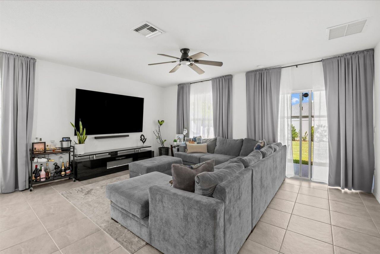 837 SW California Boulevard, Port Saint Lucie, FL 34953 Photo