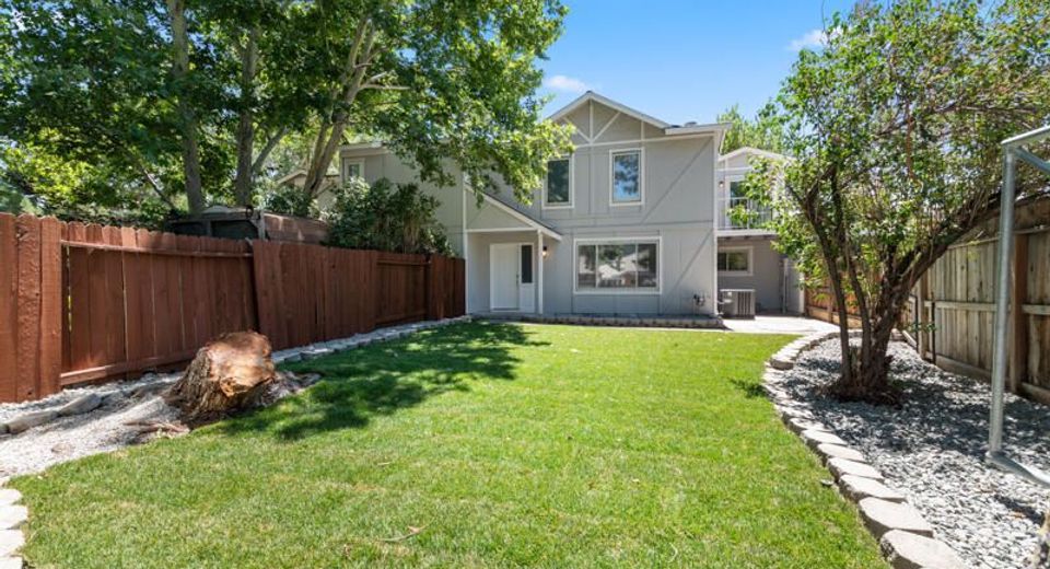 7560 Young Circle, Reno, NV 89511 Photo