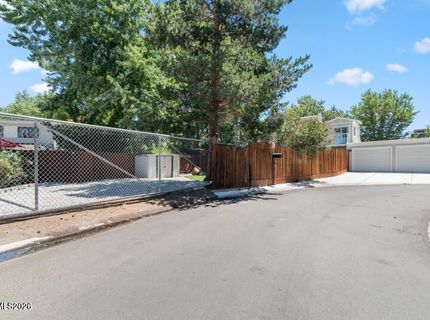 7560 Young Circle, Reno, NV 89511 Photo