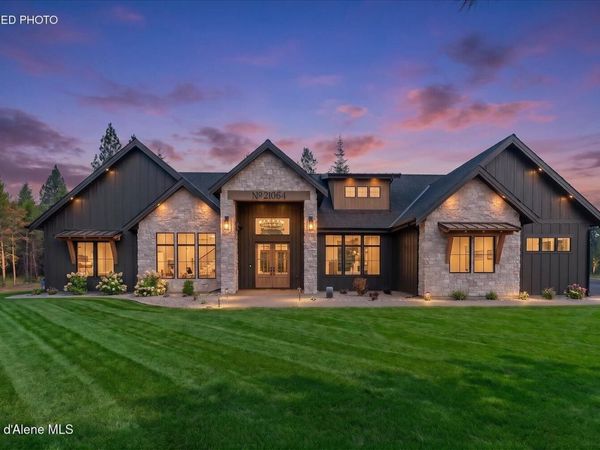 21064 N Ranch View Dr , Rathdrum, ID 83858