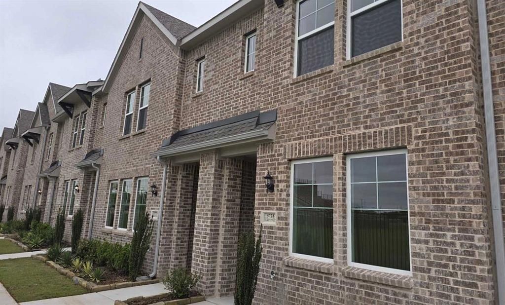 5728 Lakeview Drive, Watauga, TX 76148 Main Photo