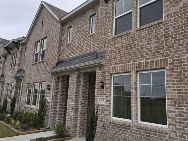 5728 Lakeview Drive , Watauga, TX 76148