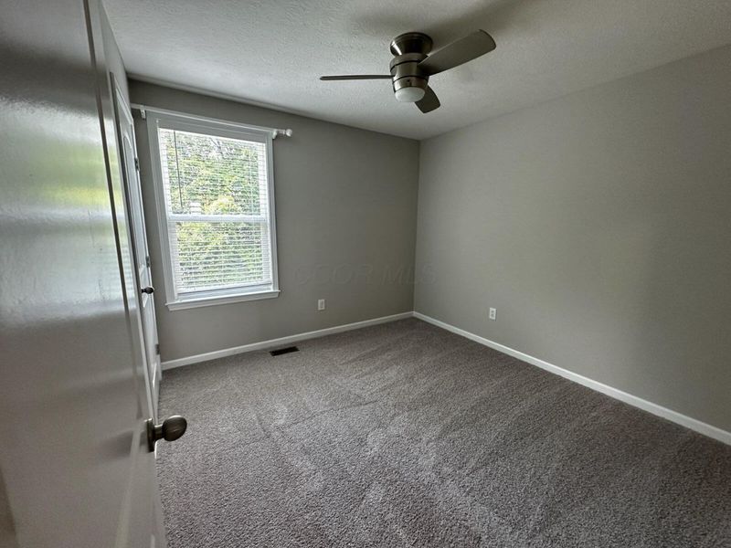2195 Holiday Valley Drive , Grove City, OH 43123 Photo 12