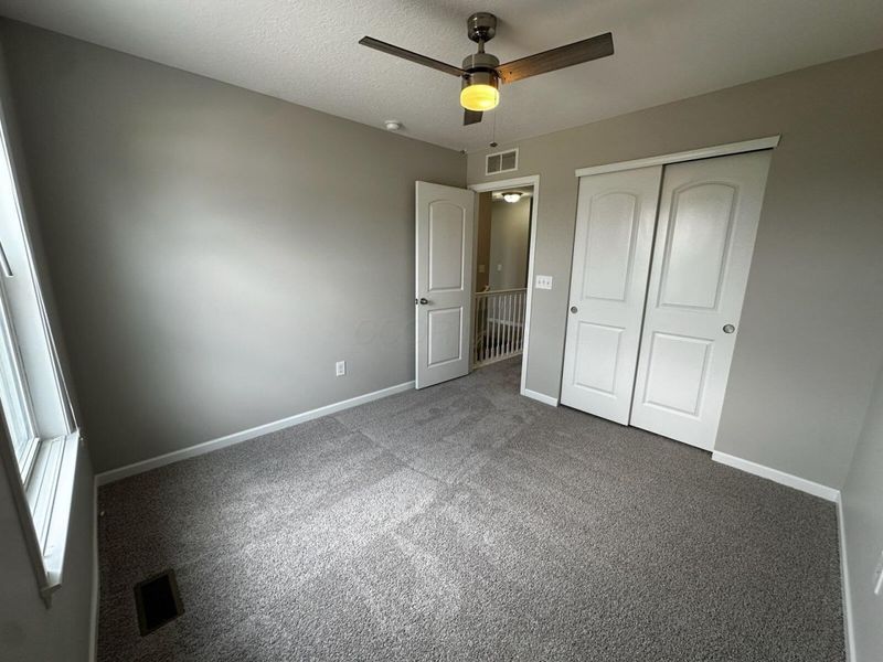 2195 Holiday Valley Drive , Grove City, OH 43123 Photo 13