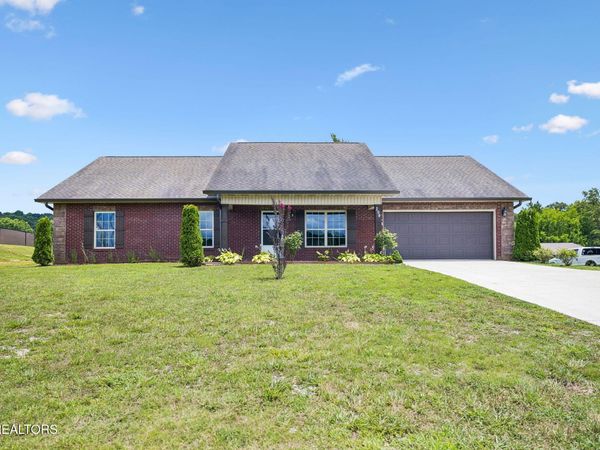 294 Vernie Lee Rd, Friendsville, TN 37737