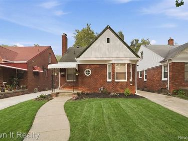 16748 Saint Marys Street, Detroit, MI 48235