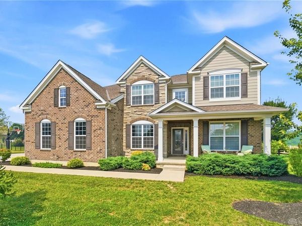 2051 Stonewater Drive, Washington TWP, OH 45458