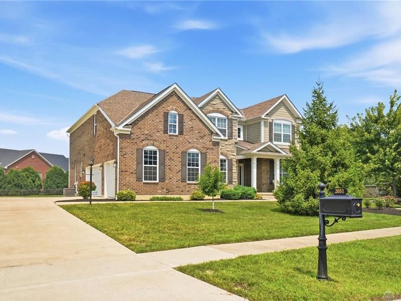 2051 Stonewater Drive, Washington Township, OH 45458 Photo 2