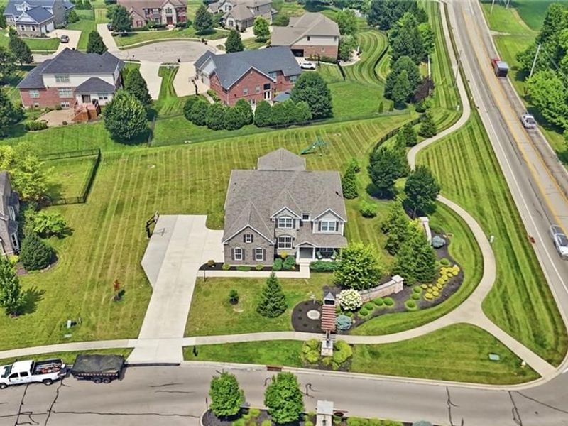 2051 Stonewater Drive, Washington Township, OH 45458 Photo 3