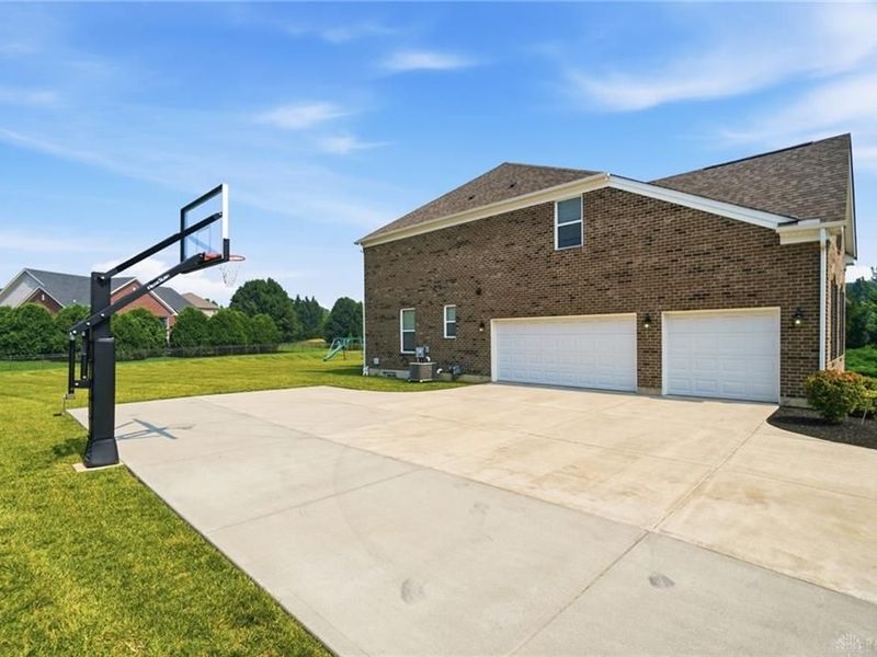 2051 Stonewater Drive, Washington Township, OH 45458 Photo 92