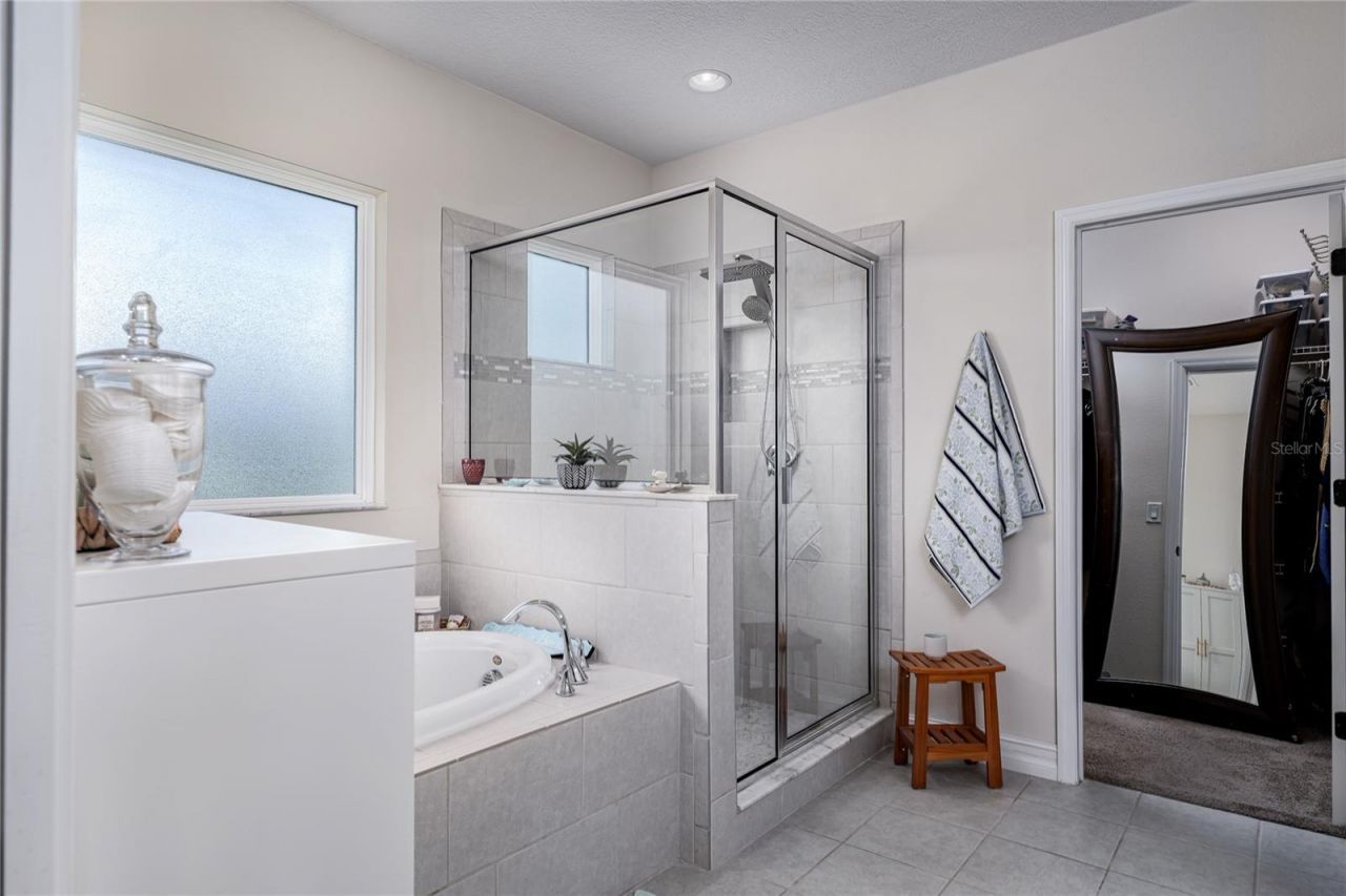 5919 Oak Mill Terrace, Palmetto, FL 34221 Photo