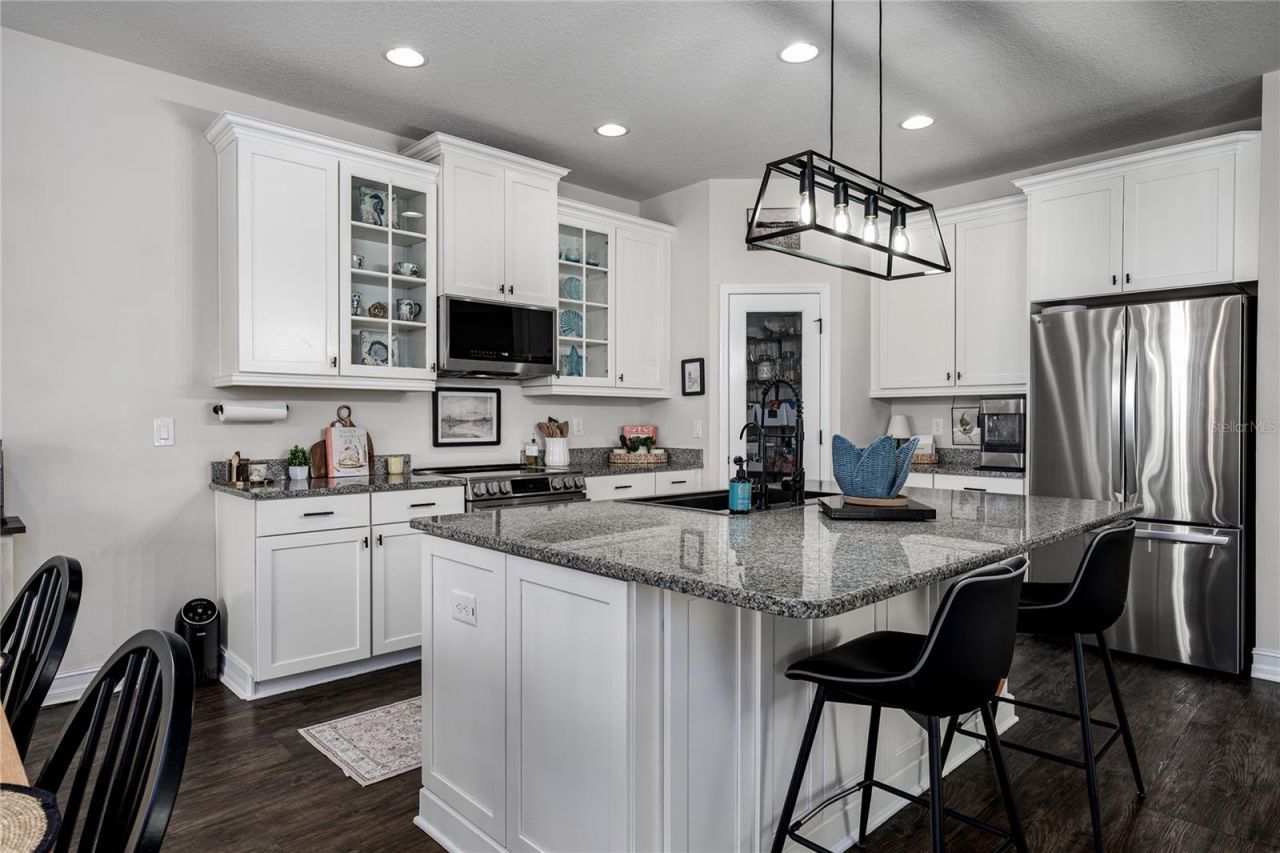 5919 Oak Mill Terrace, Palmetto, FL 34221 Photo
