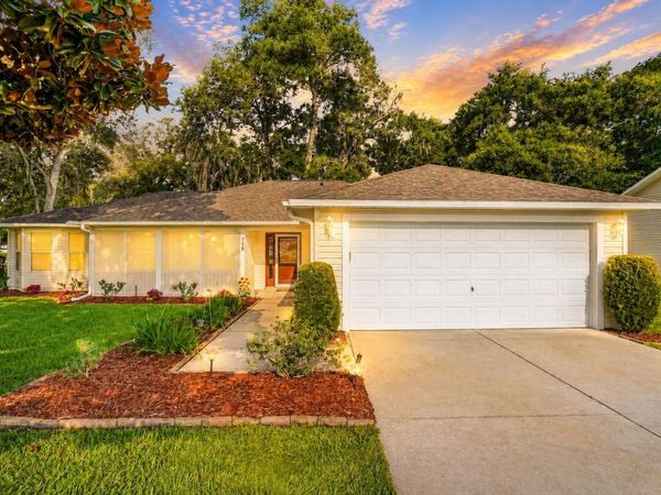 108 CHERRY BLOSSOM LANE , LADY LAKE, FL 32159