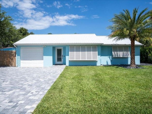 301 N PINE STREET , NEW SMYRNA BEACH, FL 32169