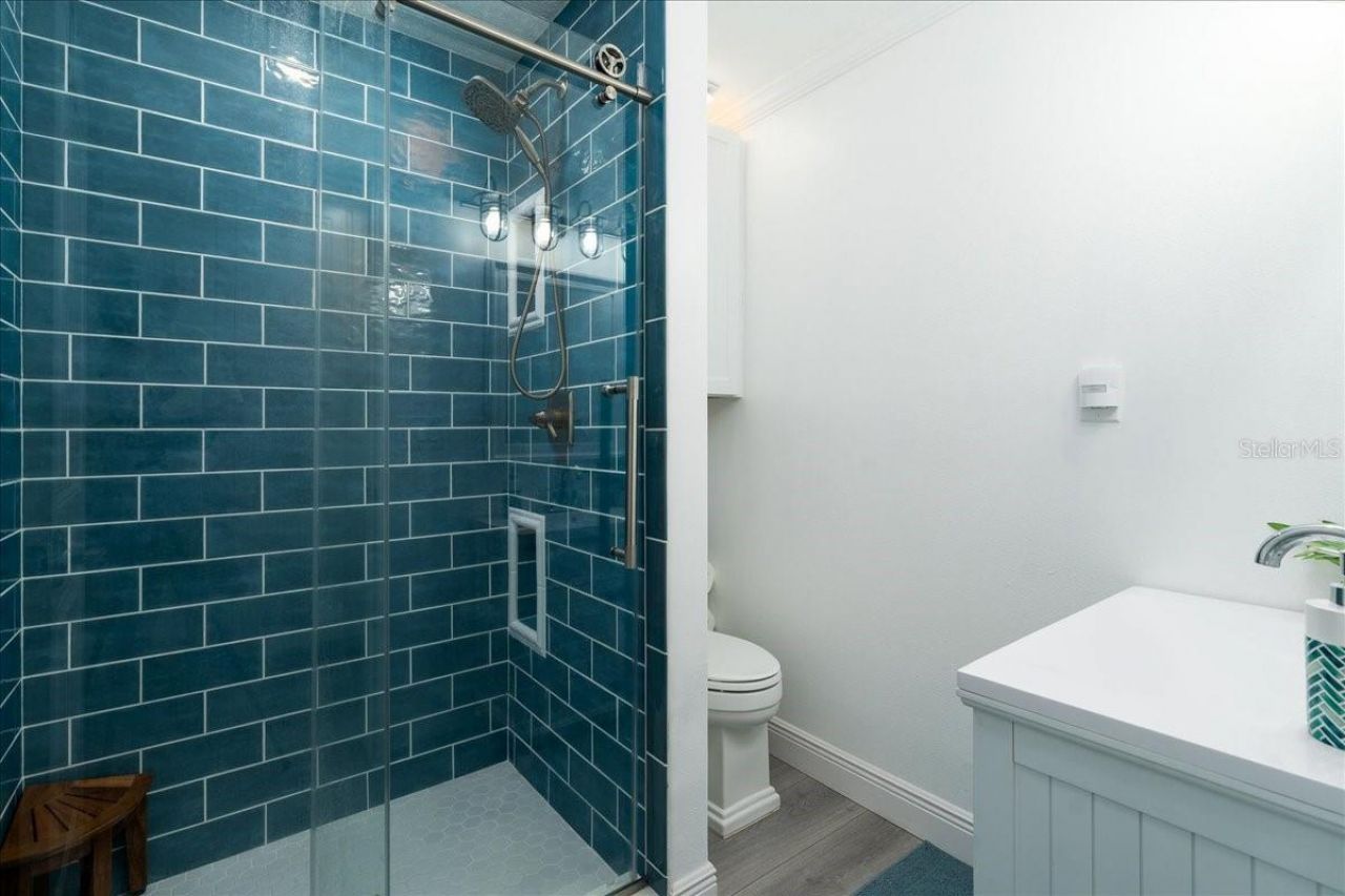 301 N Pine Street, New Smyrna Beach, FL 32169 Photo