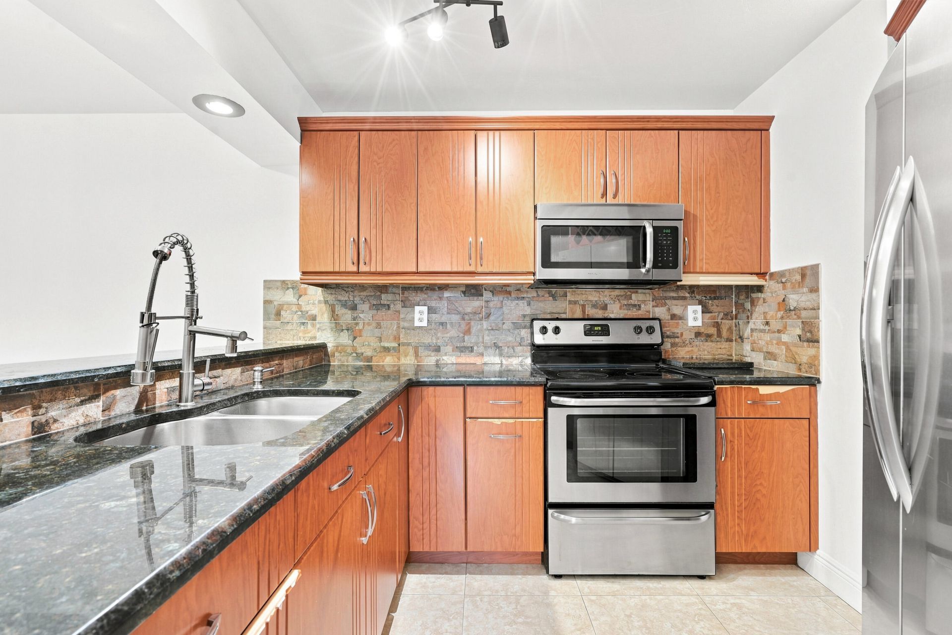 3801 Victoria Drive, West Palm Beach, FL 33406 Photo