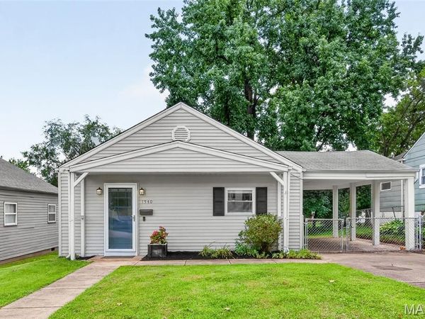 1540 Kraft Street, St Louis, MO 63139