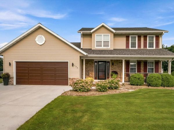 126 Menominee DRIVE, Sheboygan Falls, WI 53085