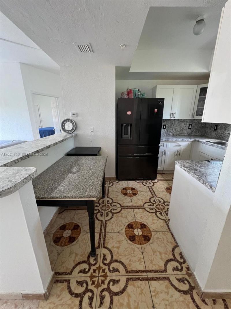 7516 NE 1st Ave, Unit 203, Miami, FL 33138 Photo