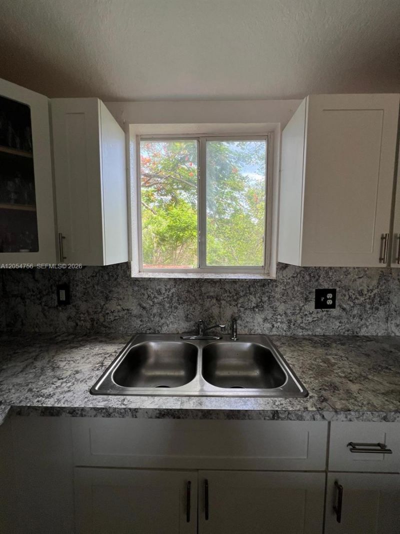 7516 NE 1st Ave, Unit 203, Miami, FL 33138 Photo