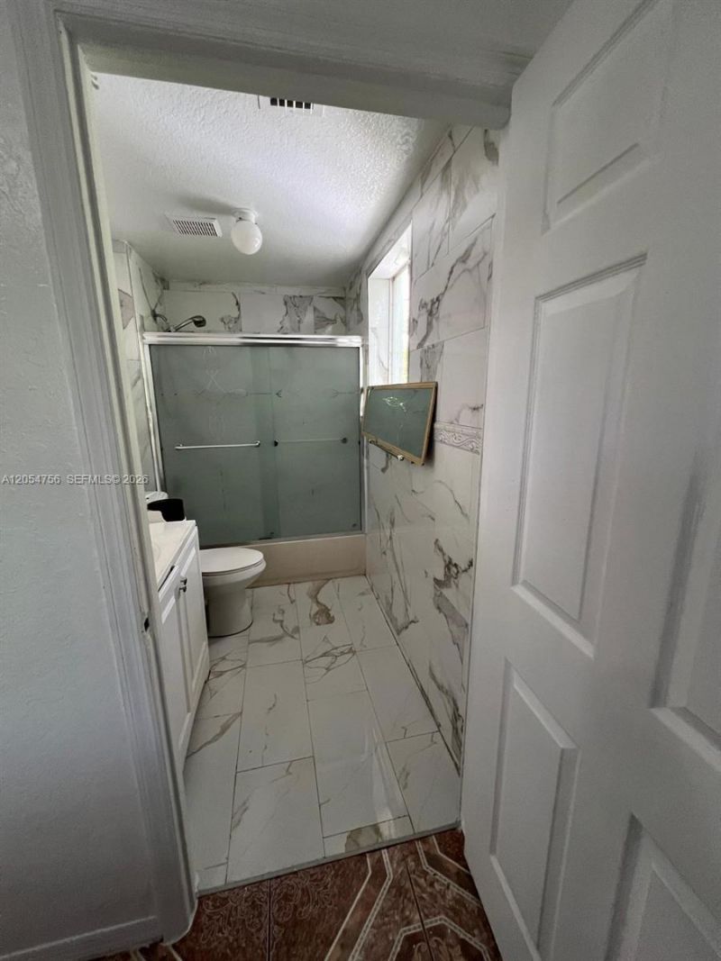 7516 NE 1st Ave, Unit 203, Miami, FL 33138 Photo
