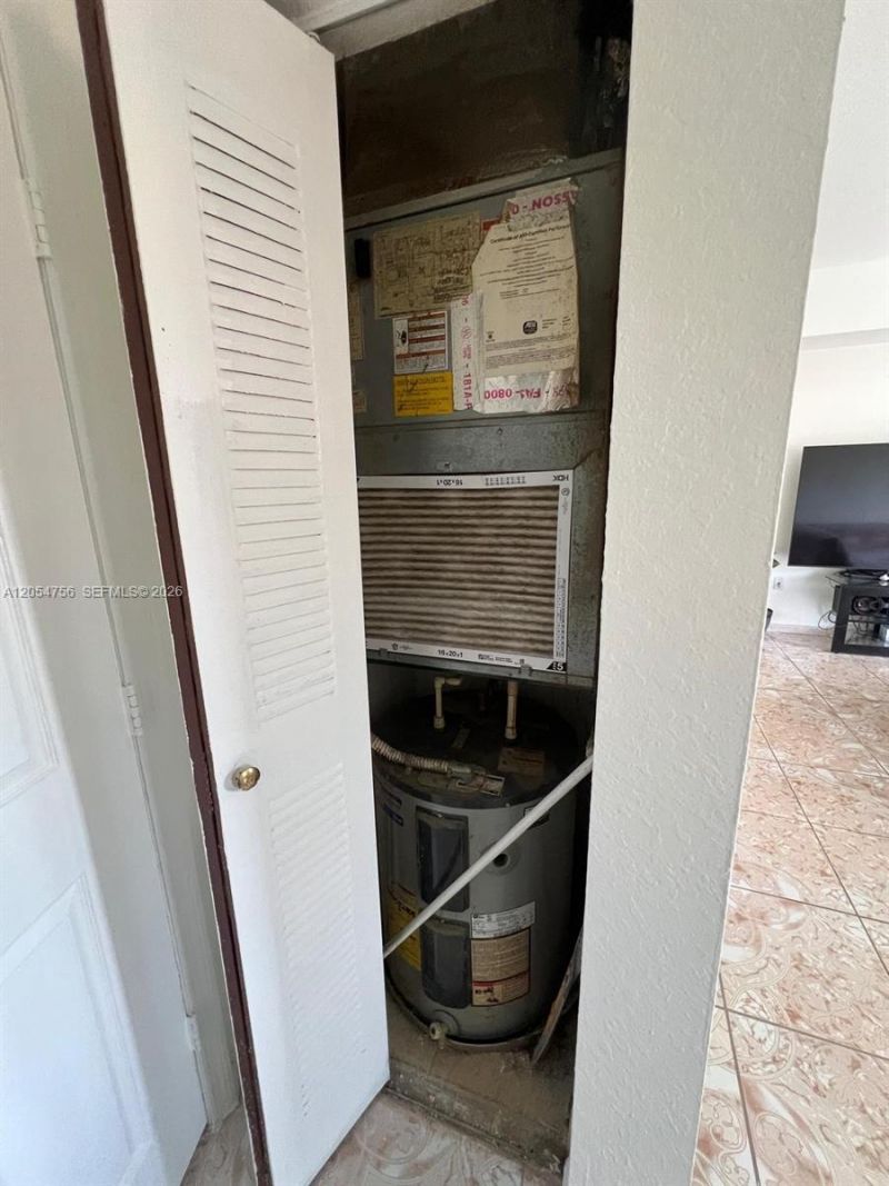 7516 NE 1st Ave, Unit 203, Miami, FL 33138 Photo
