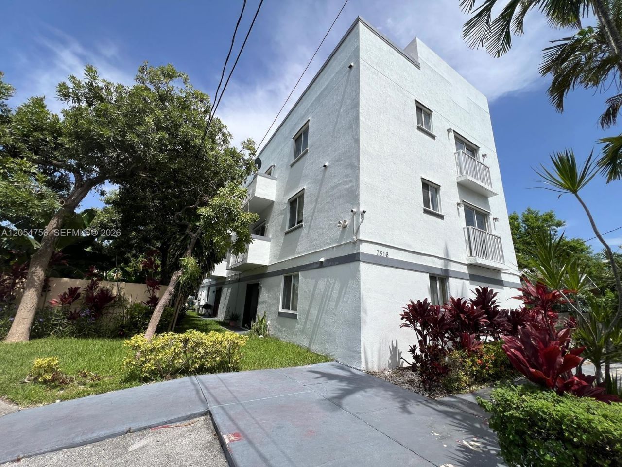 7516 NE 1st Ave, Unit 203, Miami, FL 33138 Photo